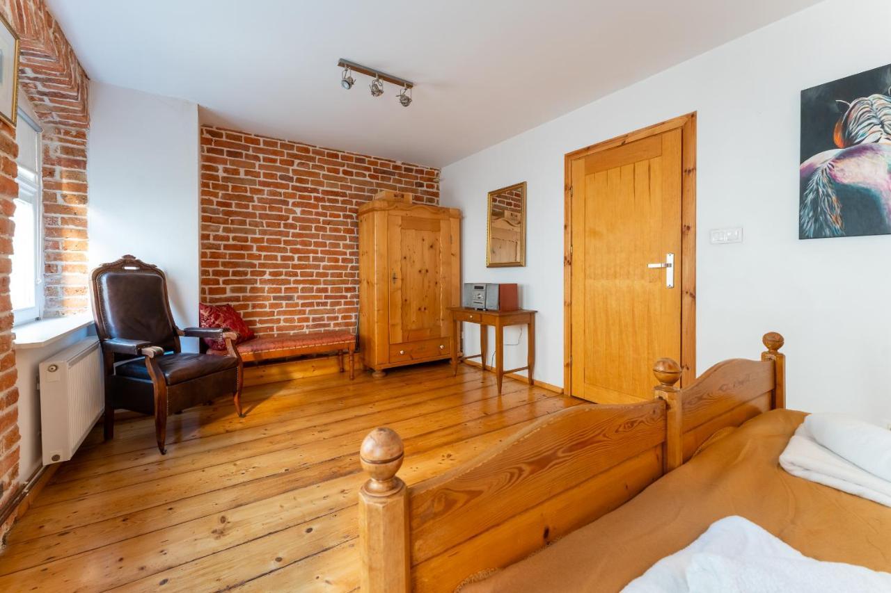 Apartament 1886 - Doba Do 14-00 - W Scislym Centrum Z Widokiem Na Majowke - By Space Apart Apartment Jelenia Gora Exterior photo